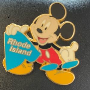 Disney Rhode Island pins